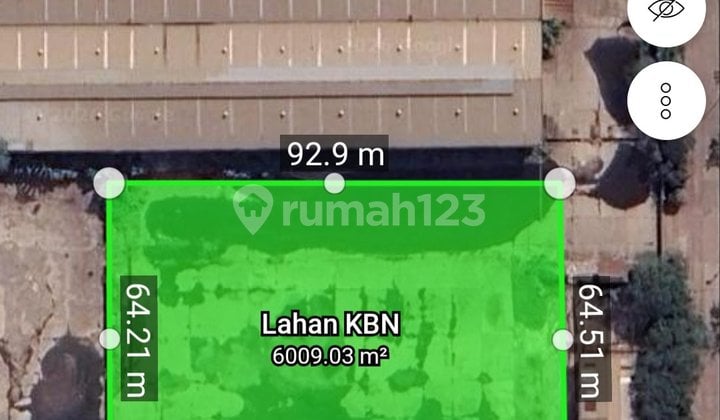 Lahan Lebar 90 Meter untuk Garasi/Pool Dalam Kawasan