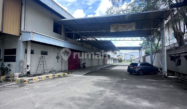 3 M-An Gets 2 Warehouses + Office Building in Jakarta
