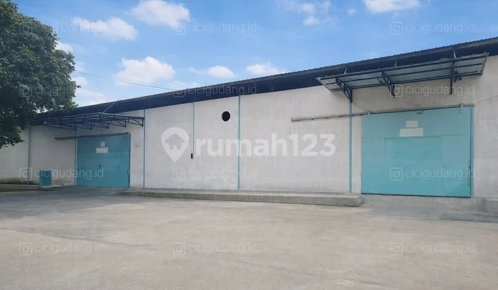 Gudang Cakung Dalam Komplek - Dimensi Melebar & Parkir Luas
