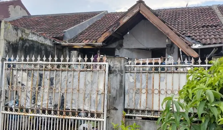 Rumah Second Dijual Tanah Dalam Komplek450jt Cimanggis Depok