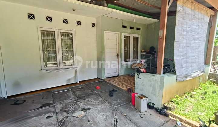 Dijual Rumah Second Strategis Dekat LRT Tol Shelter Cimanggis Depok