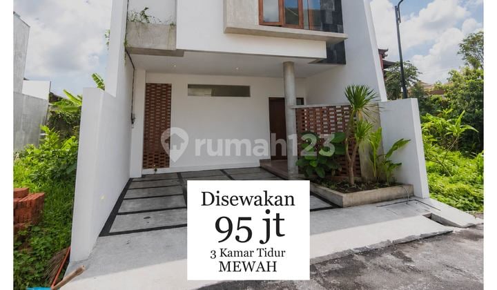 House, Modern Minimalist 2 Story, in North Denpasar Near Freshindo