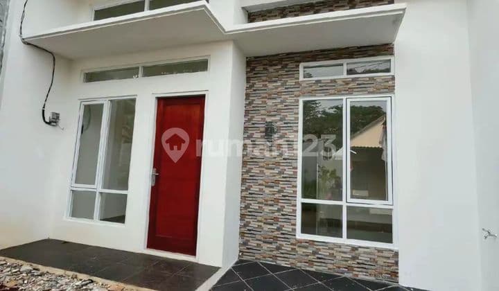 Flood-free house, close to Cimanggis Toll access, near Cibubur.