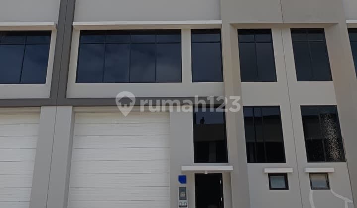 Murah Disewakan Gudang Modern 9X20 Bizpark Pik2