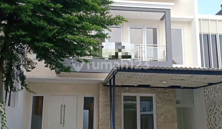 Royal Residence Wiyung West Surabaya