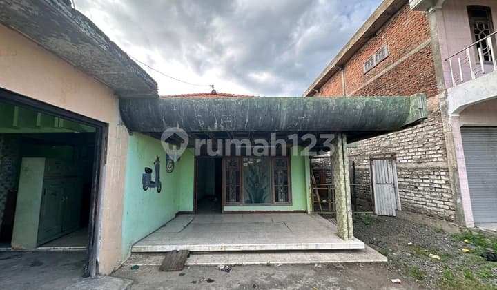 Rumah Hitung Tanah Dijual Duduksampeyan Gresik