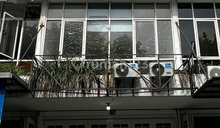 Ruko Strategis Rungkut Asri Surabaya Jual/Sewa Bebas Banjir