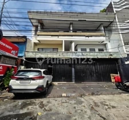 Ruko Gandeng 3 Lantai Jalan Raya Kuta Mainroad