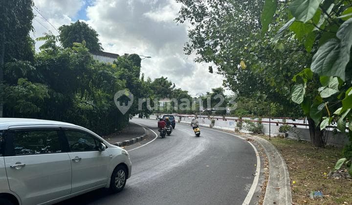 Tanah di Jalan Raya Sunset Road Kuta Luas Tanah 4839 M2 / 48,39 Are