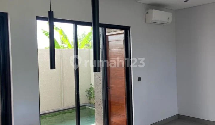 Rumah Baru Bagus View Sawah di Munggu Seseh Canggu Private Pool