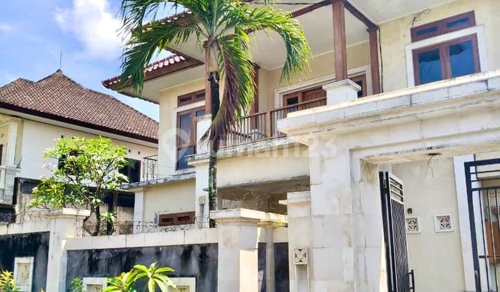 The Coolest and Most Beautiful Villa in Nusa Dua, Bali