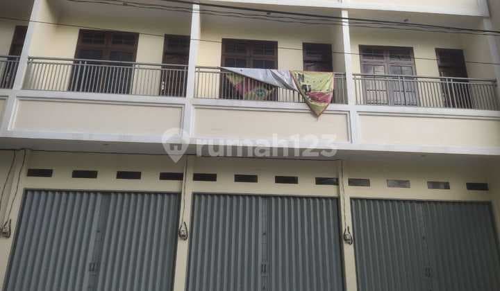 Ruko 2 Lantai di Area Tengah Rawalumbu!