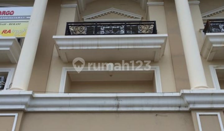 3-Story Ready-to-Use Shop House, Jl. Sentra Niagaharapan Indah