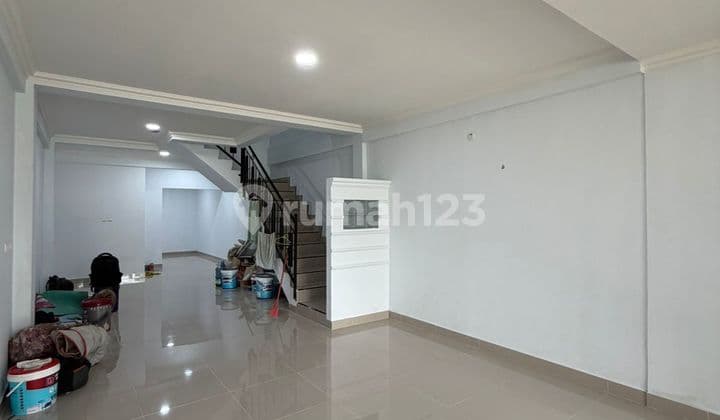 Ruko Siap Huni di Jalan Utama Poris Indah