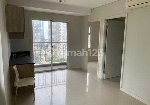 For Sale Madison Park Apartment 2 Bedroom