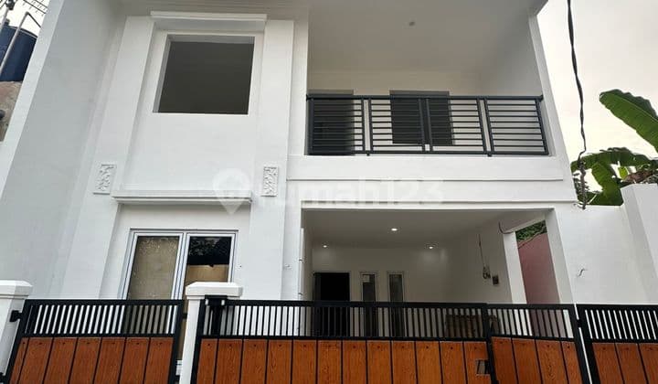 Dijual Rumah Baru Dekat Pintu Tol Kukusan Depok