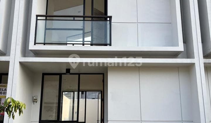 Rumah Bagus 2Lt Siap Huni Strategis Cendana Cove Dekat Uph Karawaci