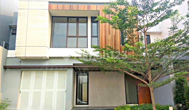 For Sale Neat Move-In Ready 5 BR House in Prestigiaeminent BSD Cluster