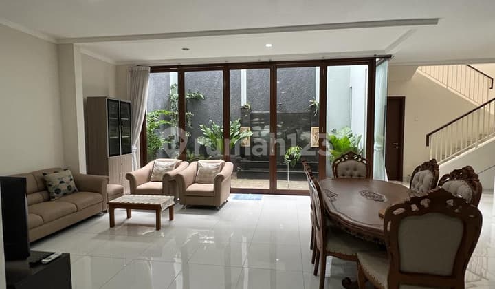 For Rent: Ready-to-Occupy Modern Minimalist House at Discovery Residence
