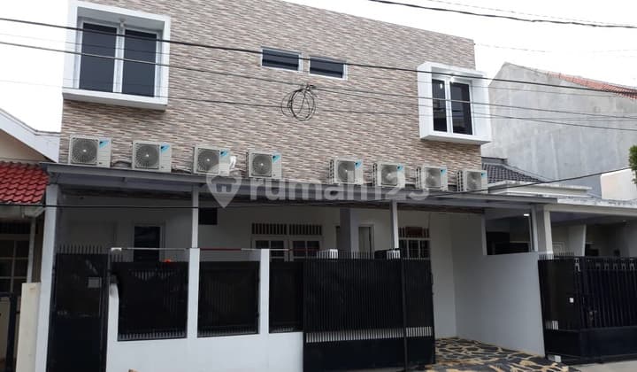 Best Deal! Quick Sale Fully Furnished Boarding House Fully Occupied Ready for Investment in Bintaro Jaya Sector 5