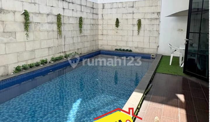 Jarang Ada Harga Terbaik! Rumah Terawat dengan Swimming Pool di Pondok Jaya Bintaro Sektor 3