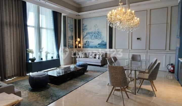 Furnished 3Br One Icon Penthouse Apartment for Rent in Surabaya