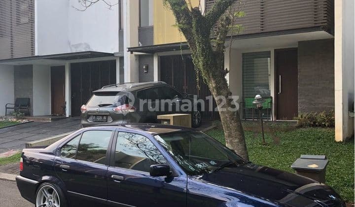 Rumah 2 Lantai BSD City Green Blossom Ville Halaman Belakang Luas