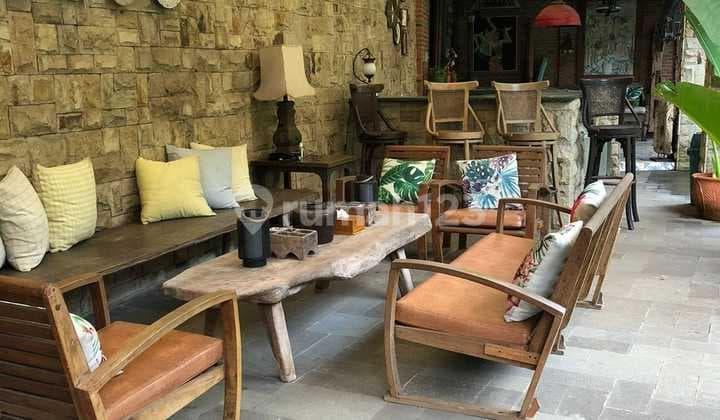 Luxury Ethnic Villa Sawangan Depok LT 2057M Swimming Pool SHM