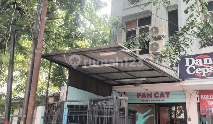 Ruko Pondok Kelapa 4 LT Pinggir Jalan SHM Samping Unsada Jaktim