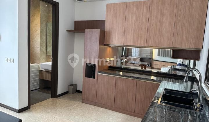 Rumah Hook Semi Furnished Bebas Banjir Siap Huni di BSD, Tangsel