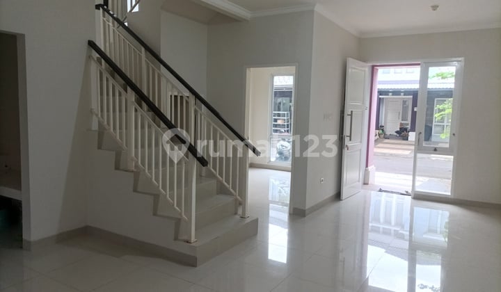 Rumah Hot Deal Siap Huni Unfurnish Hadap Utara di Gading Serpong