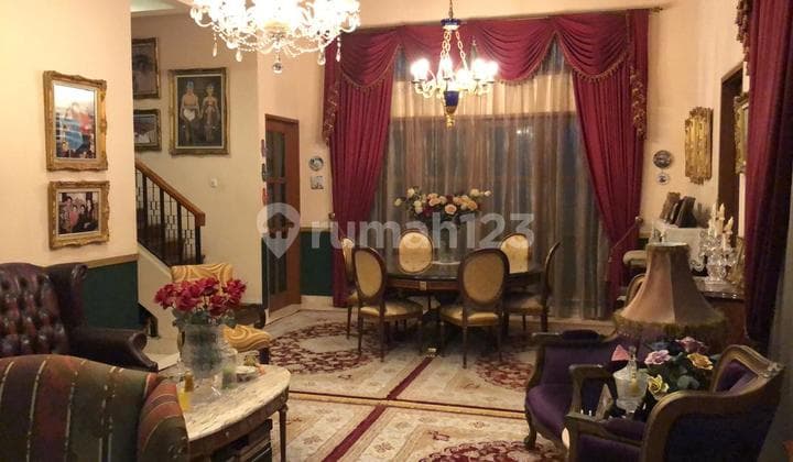 Luxury House in Menteng Bintaro Jaya, Land 255, Building 250, SHM, 2 Floors, 7.6M