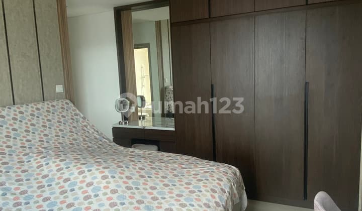 Apartemen Mewah Full Furnished Dekat Tol dan Mall Aeon, Jagakarsa