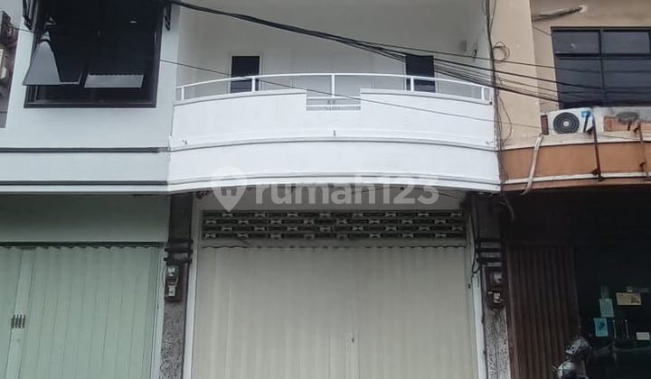Ruko 3 Lantai Nol Jalan Raya Klampis Jaya Siap Pakai - Surabaya Timur