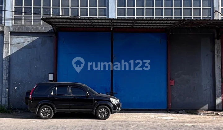 For sale: Warehouse in Ritz Gate Warehouse, Ready to Use For sale: Warehouse in Ritz Gate Warehouse, Ready to Use