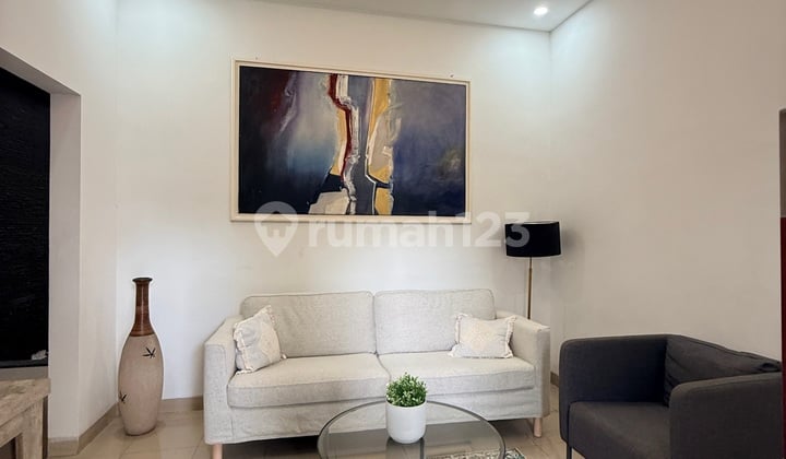 Rumah Mewah Full Furnish Siap Huni Tinggal Bawa Badan Saja