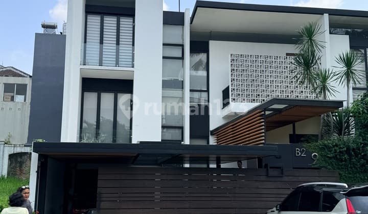 Rumah Mewah Full Furnish Dijual Cepat Dikota Wisata Cibubur
