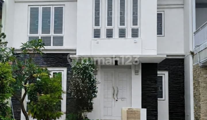 Rumah 2 Lantai Dijual Cepat Harga Dibawah Pasaran di Kota Wisata