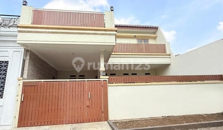 Rumah di Jual di Raffles Hills Jual Cepat Harga Nego Sampai Deal
