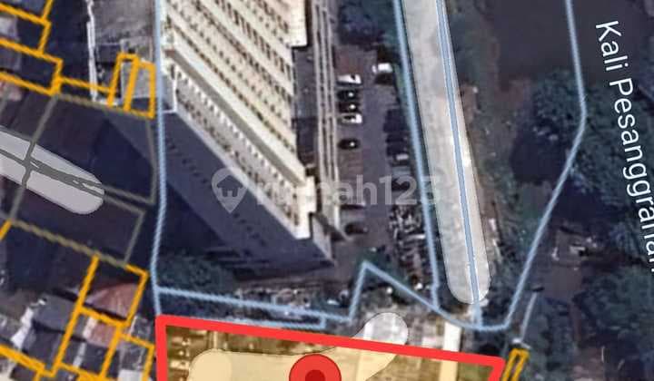 Kembangan - Tanah Kosong Comercil Siap Bangun. SHM LT 1710 M2.dijalan Inspeksi Kali Pesanggrahan. Jakarta Barat