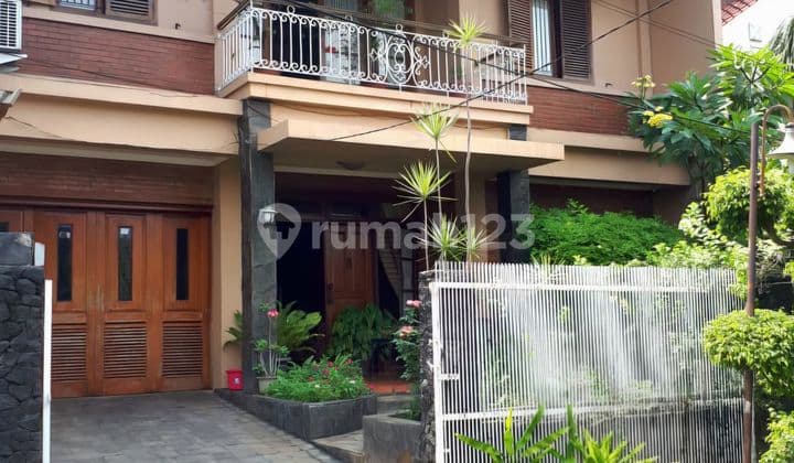 Rumah 2 Lantai di Bintaro Jaya Sektor 2Tangerang Selatan