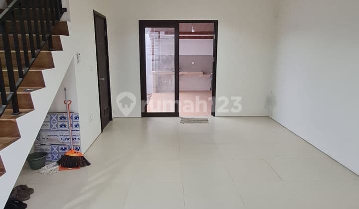 Brand New House @ Regensi Melati Mas (Three Car Row)