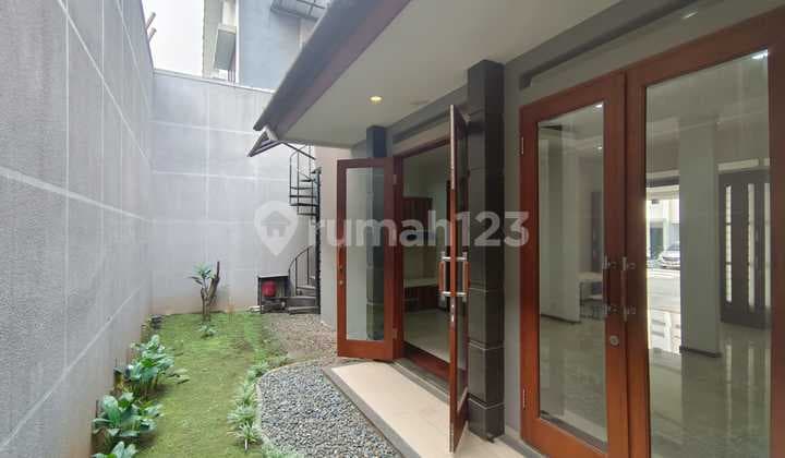Rumah Siap Huni Jarang yang Ada Sektor 9 LT 177 M² (Sp 0171 Ia)