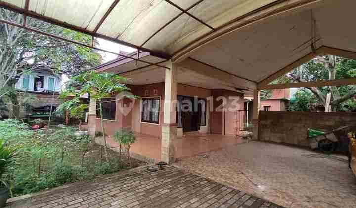 Dijual Rumah 2 Lantai Perlu Renov di Cirendeu Indah Tangerang Selatan