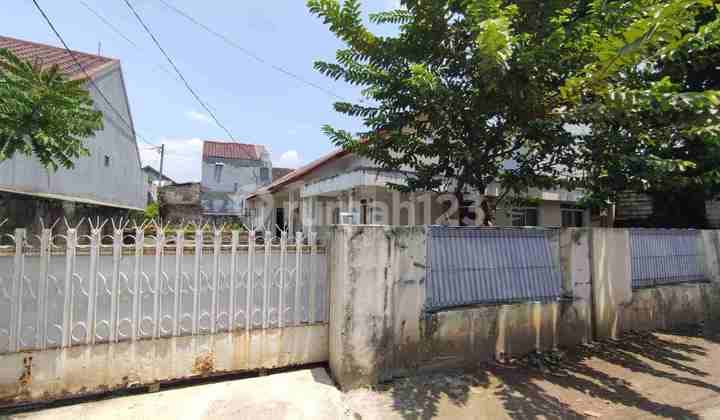 Rumah Lama di Penganten Ali Ciracas Jakarta Timur