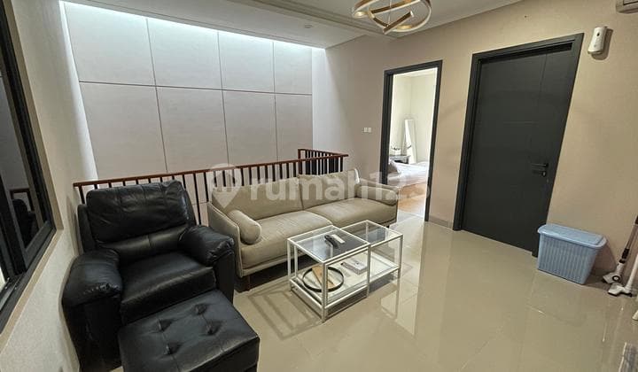 Rumah Furnished Siap Huni di Cluster Carson Gading Serpong Hoek