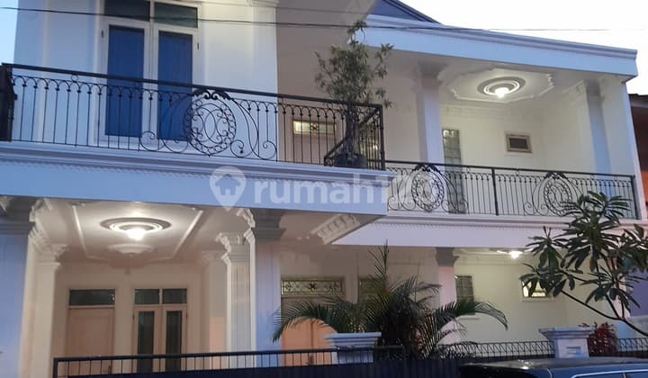 Rumah Kost 2 Lantai Siap Huni di Griya Loka BSD City