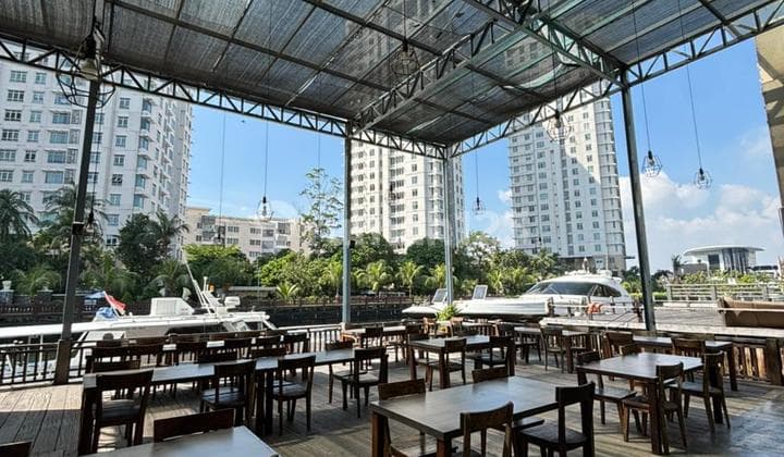 For Sale 3-Story Commercial Space at Pantai Mutiara, North Jakarta, Sea and Dock View