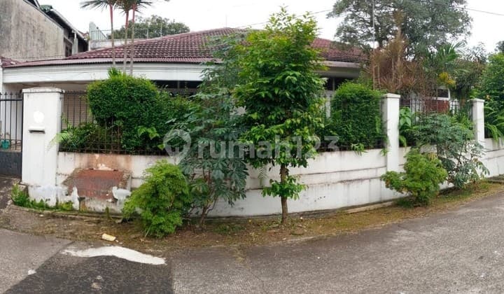 Rumah Luas di Pangkalan Jati Cinere