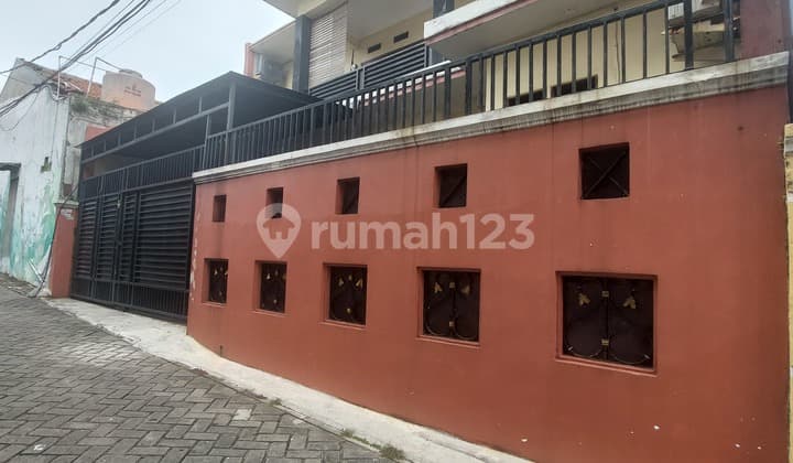 Rumah Asri 5 Kamar di Cileduk